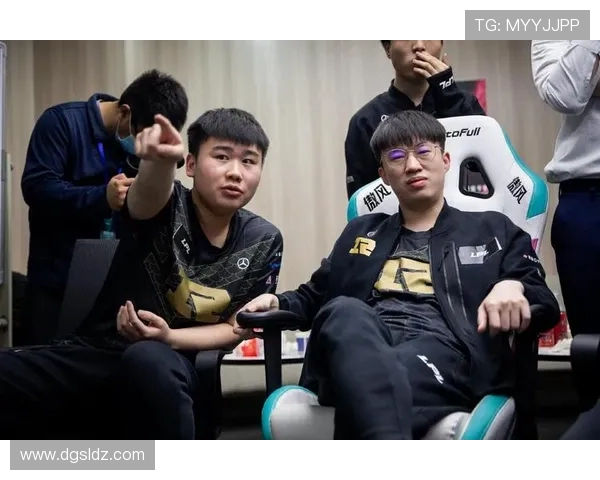 DOTA2专题深度解析FPX战队的实力与战术布局 DOTA2专题深度解析FPX战队的实力与战术布局