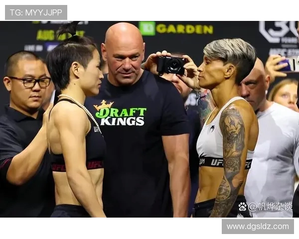 重庆滑板队在世界街舞大赛中以63分领先积分榜,展现强劲实力 重庆滑板队在世界街舞大赛中以63分领先积分榜,展现强劲实力