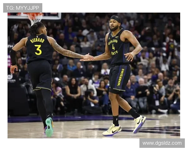 勇士与马刺激战三月十八日经典对决再现篮球魅力与激情